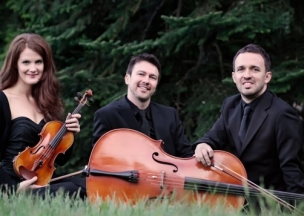 StreetonTrio4.jpg StreetonTrio4.jpg