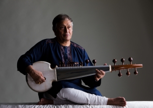 Amjad Ali Khan 1.JPG Amjad Ali Khan 1.JPG