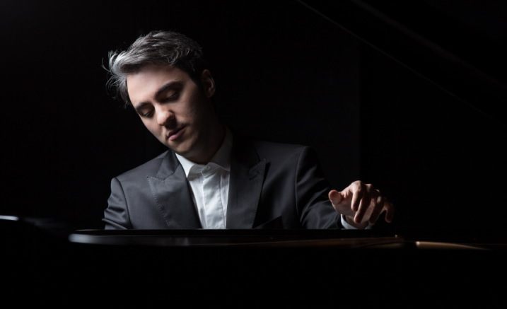Alexander Gadjiev Alexander Gadjiev