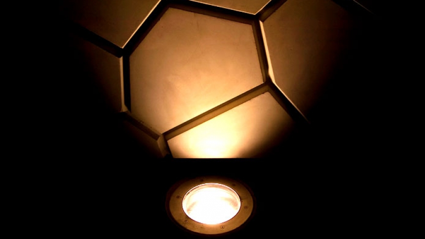 Spotlight.jpg Spotlight.jpg