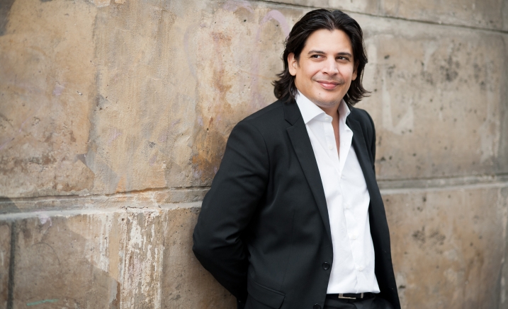 Gomez_Jose Luis_2013a_PC_Matthieu Gauchet_300.jpg Gomez_Jose Luis_2013a_PC_Matthieu Gauchet_300.jpg