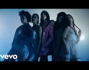 Laura Jean - Girls on the TV (Official Video)